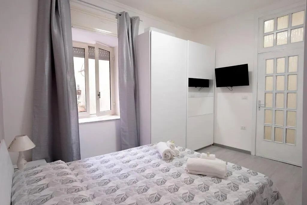 Casa Sottile Apartment Naples
